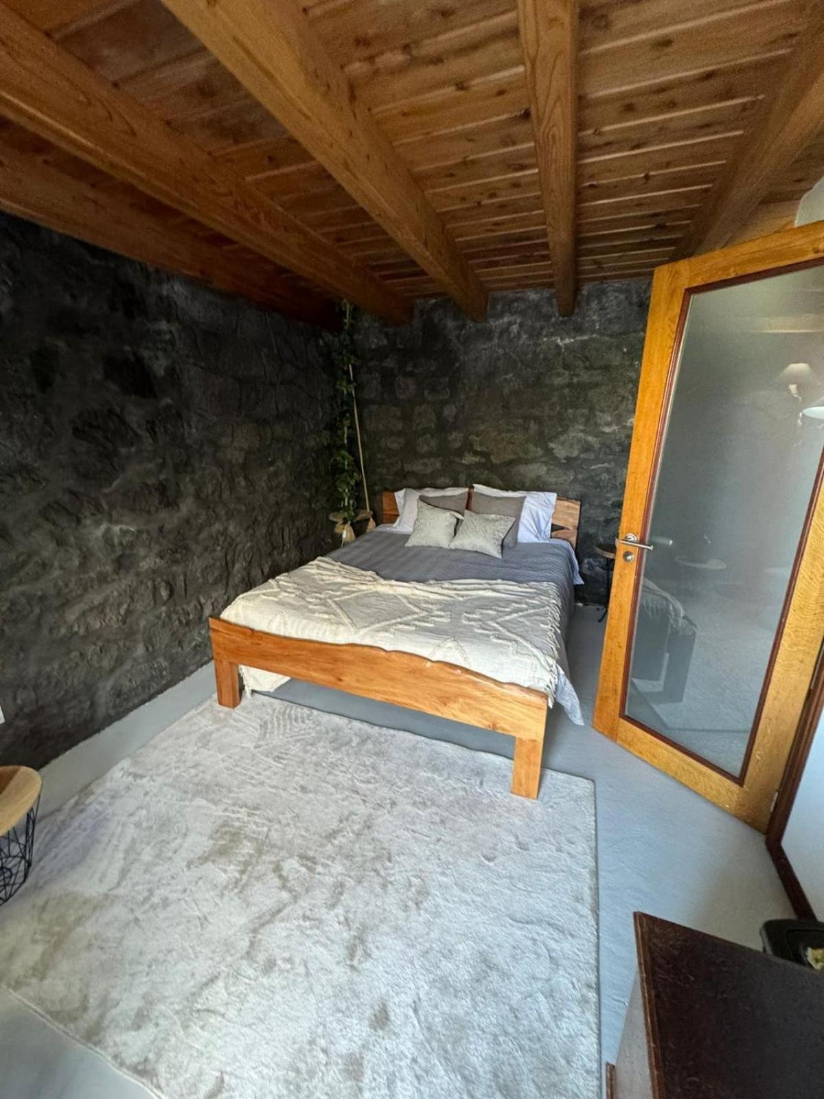 Villa Vigia Dos Machados Lajes do Pico Esterno foto